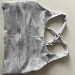 Lulu lemon sports bra size 6!